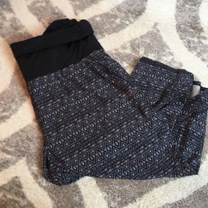 Calia by Carrie Underwood Tribal Capri